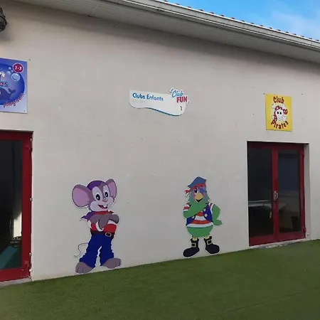 Campingplatz Tres Beau Mobil Spacieux De 2ch - 6 Personnes - Les Charmettes - La Palmyre ,