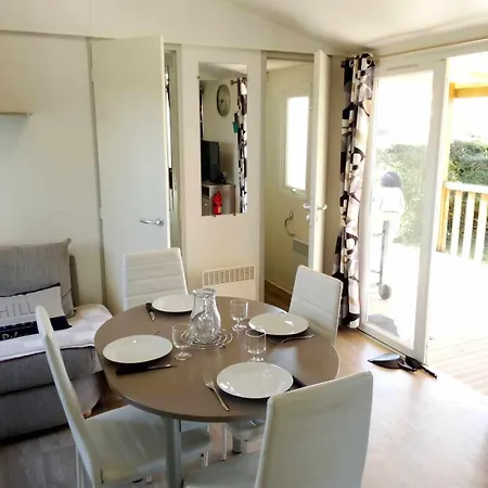 Tres Beau Mobil Spacieux De 2ch - 6 Personnes - Les Charmettes 103 - La Palmyre , *