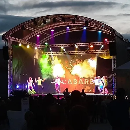 Campingplads Tres Beau Mobil Spacieux De 2ch - 6 Personnes - Les Charmettes 103 - La Palmyre ,