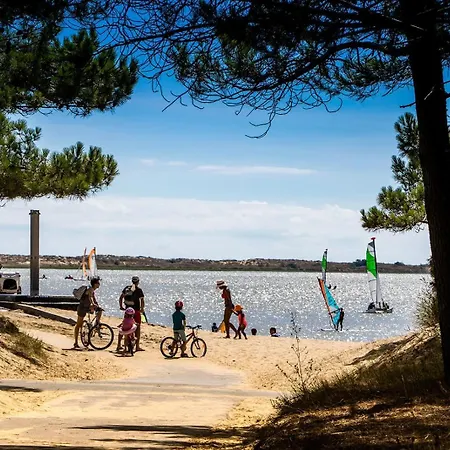 Tres Beau Mobil Spacieux De 2ch - 6 Personnes - Les Charmettes 103 - La Palmyre , Les Mathes